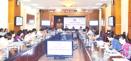 Quang cảnh buổi họp báo