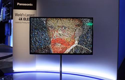 Mẫu TV OLED 4K 56 inch của Panasonic được giới thiệu tại CES 2013. Ảnh: Flatpanelshd.