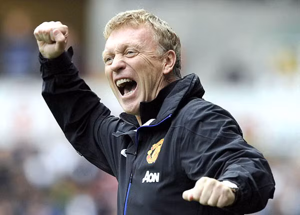  Moyes tạm thời vượt qua sức ép khủng khiếp.