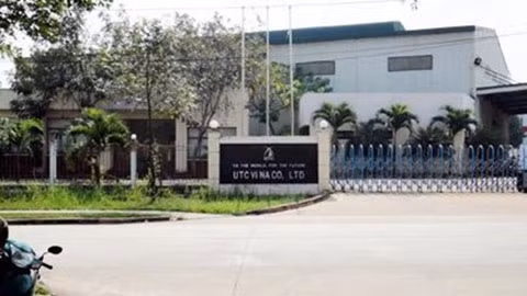 Công ty trách nhiệm hữu hạn UTC Vina (Khu công nghiệp Amata, TP. Biên Hòa, Ðồng Nai) đóng cửa do chủ doanh nghiệp bỏ về nước