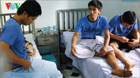 Những nạn nhân trong vụ chìm ca-nô ở vùng biển Cần Giờ (Ảnh: CTV Nguyễn An/VOV online)