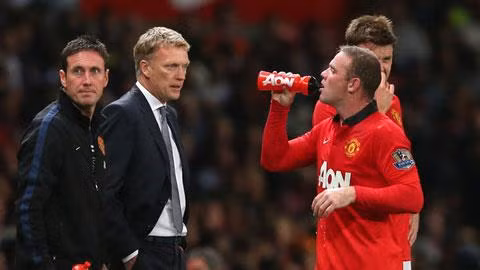 HLV Moyes và Rooney