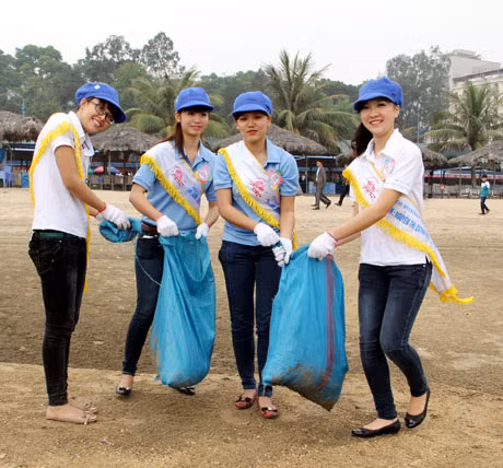 Tuy rất mệt nhưng các thi sinh đều rất nhiệt tình.