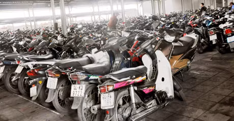 Nhà để xe của Công ty TNHH MTV Than Mạo Khê.