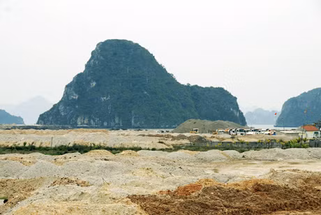 Khu tái định cư diện tích 52,1ha đang thi công với kinh phí 417 tỷ đồng.