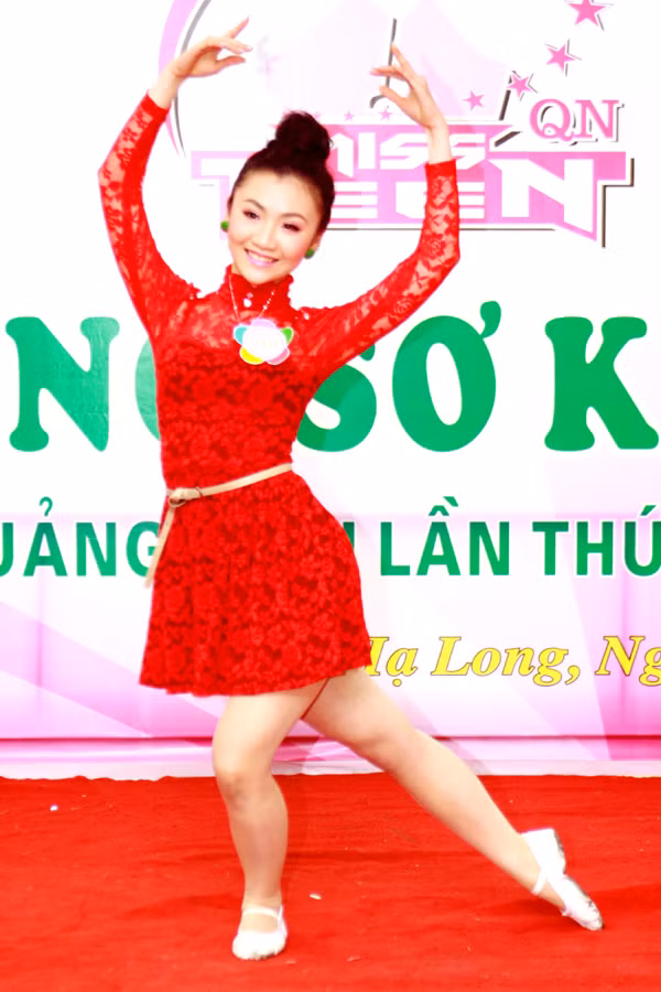 Nhiều tiết mục múa, hát đặc sắc được thí sinh thể hiện thông qua phần thi tài năng.