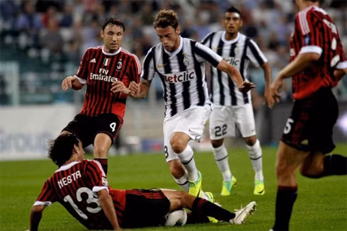 Juventus đã thắng Milan trong cả hai lần chạm trán mùa này, ở lượt đi Serie A và bán kết Cup Italy.