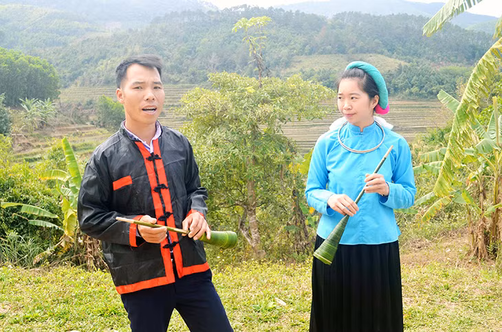 Các thành viên trẻ của CLB Soóng Cọ Đại Thành trong buổi tập luyện.