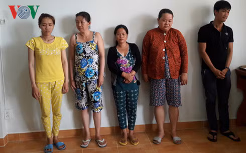Các đối tượng đánh bạc bị bắt giữ