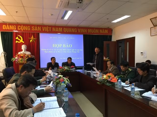 Tỉnh Lai Châu họp báo công bố thông tin vụ ngộ độc nghiêm trọng trên.