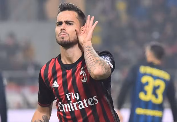 Trang Sky Sport Italia cho biết AC Milan đã soạn xong một bản hợp đồng mới để tưởng thưởng cho màn trình diễn của Suso mùa này.