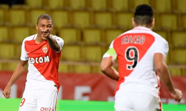 Kylian Mbappe đang được khá nhiều ông lớn châu Âu quan tâm