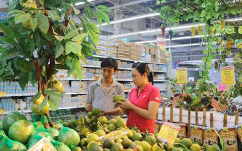 Hàng Việt đứng trước sức ép cạnh tranh rất lớn (Ảnh minh họa: VnEconomy)