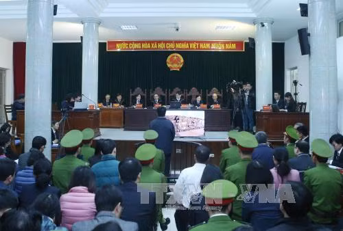 Quang cảnh phiên xét xử. Ảnh: Phạm Kiên/TTXVN