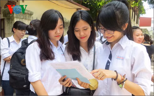 Thi tổ hợp tạo áp lực không đáng có cho học sinh?
