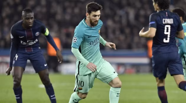  PSG luôn muốn có sự phục vụ của Messi. Ảnh: FourFourTwo.