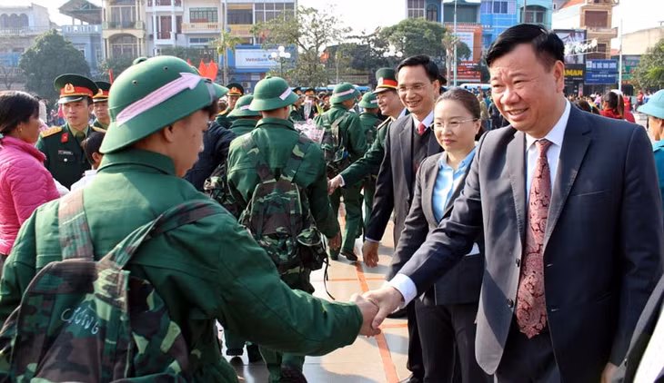 Các địa phương giao, nhận quân năm 2017 ảnh 17