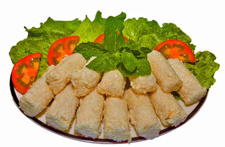 Sản phẩm nem hàu Thái Bình Dương của Công ty TNHH Đầu tư phát triển sản xuất Hạ Long.