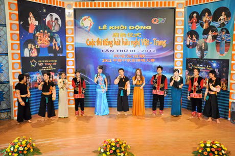 Các ca sĩ của 2 nước Việt Nam - Trung Hoa đã đạt những giải cao trong các cuộc thi trước hát vang hữu nghị Việt Nam - Trung Hoa