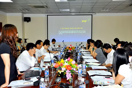 TS.KTS Nguyễn Thu Hạnh, Chủ tịch STDe trình bày ý tưởng “Tuyến du lịch Rồng thiêng”