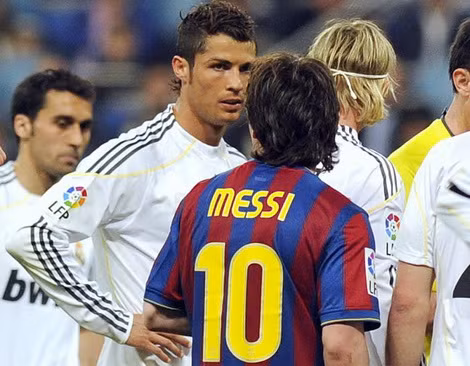 C.Ronaldo coi mình xuất sắc hơn Messi