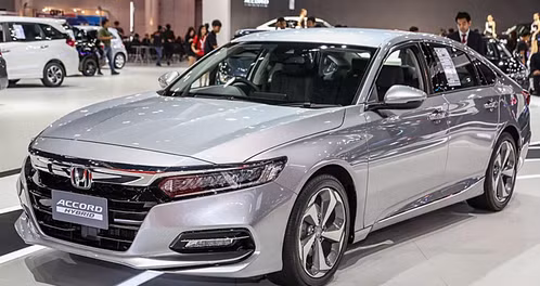 Honda Accord thế hệ mới bản hybrid tại triển lãm Bankok 2019. Ảnh: Paultan