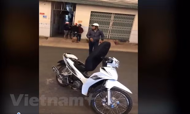  Một hình ảnh trong clip. Ảnh: Vietnamplus