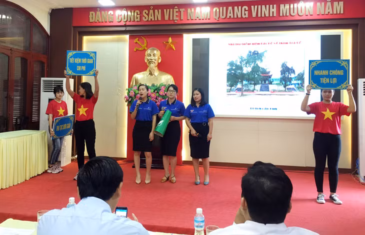  Cuộc thi Kỹ năng thực hành dịch vụ công trực tuyến mức độ 3 cấp thành phố năm 2018 do Thành Đoàn Móng Cái tổ chức.