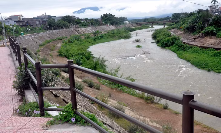 Hệ thống kè sông Đầm Hà hoàn thiện đưa vào sử dụng, phục vụ tốt đời sống người dân và kinh tế-xã hội địa phương ngày càng ổn định, phát triển.