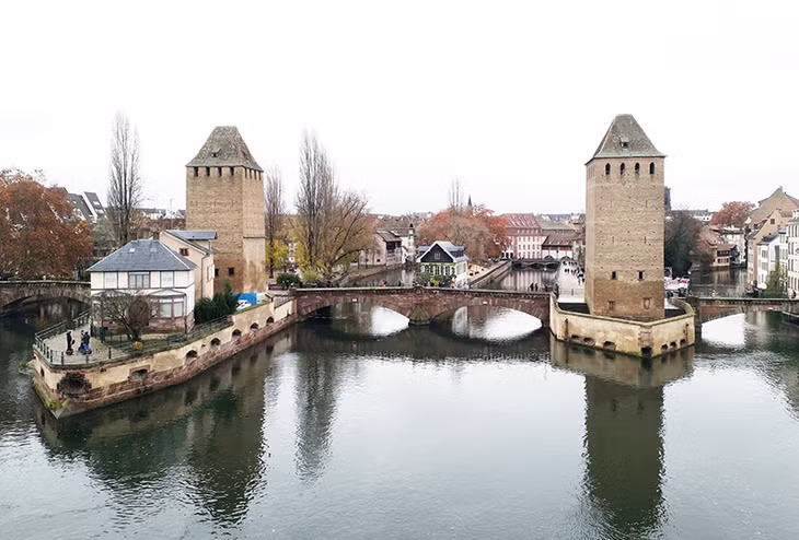  Petite France