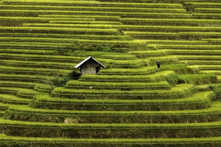Vẻ đẹp mê hồn của phong cảnh và con người nơi đây có sức quyến rũ lạ kỳ.