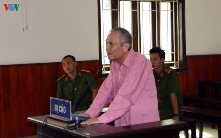  Bị cáo Nguyễn Đức Huyện tại phiên tòa