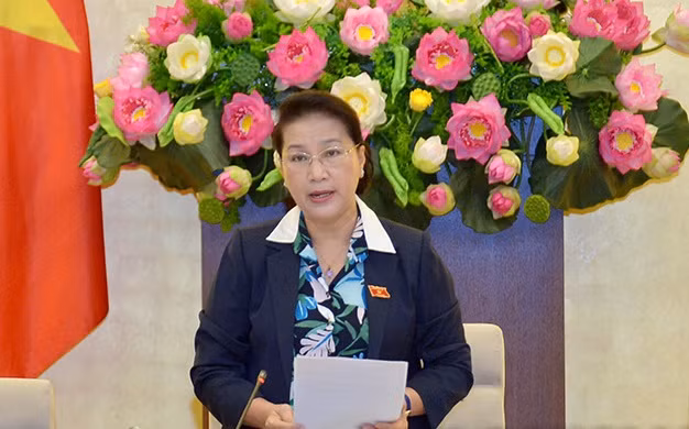 Chủ tịch Quốc hội Nguyễn Thị Kim Ngân phát biểu khai mạc phiên họp.
