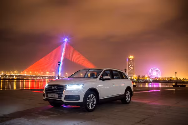  Audi Q7 2.0 TFSI có giá khởi điểm hơn 3 tỷ đồng