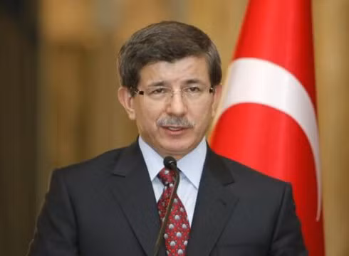 Ngoại trưởng Thổ Nhĩ Kỳ Davutoglu. Ảnh: Asbarez.