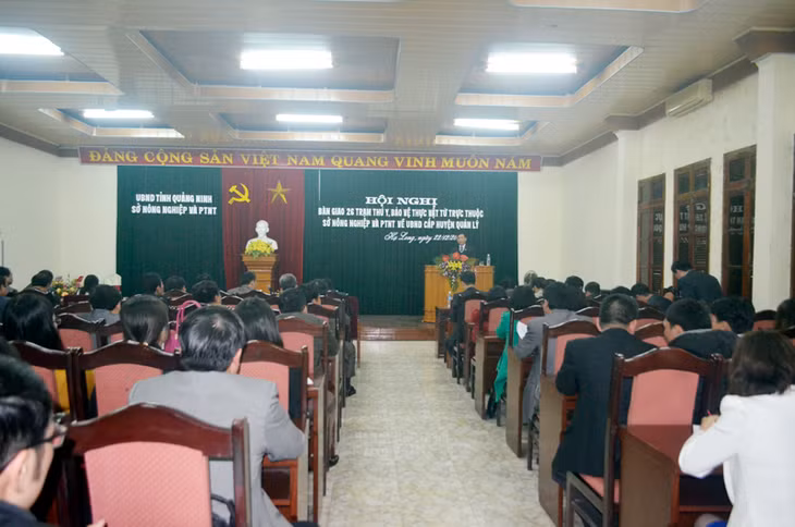 Quang cảnh hội nghị