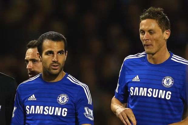 Chelsea hỗn loạn, Juventus tính thừa dịp cướp sao