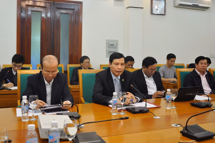 Đồng chí NGuyễn Đức Long, Chủ tịch UBND tỉnh phát biểu kết luận tại cuộc họp.