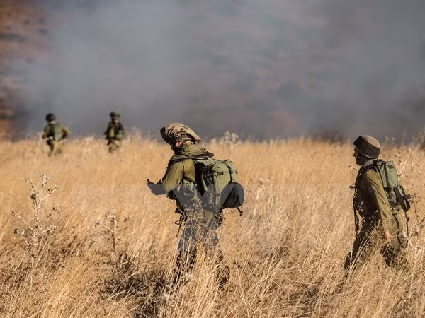  Binh sỹ Israel tuần tra tại cao nguyên Golan ngày 20/8. (Nguồn: THX/TTXVN)