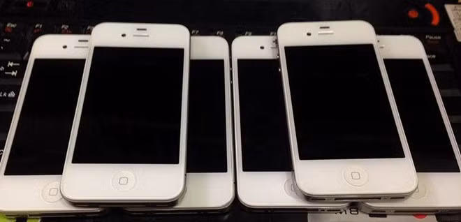  Những chiếc iPhone này thường được nhập về theo lô từ Trung Quốc.