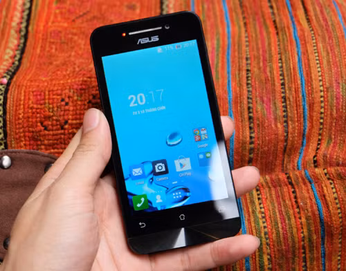 ZenFone 4 hứa hẹn là đối thủ lớn của Nokia X.