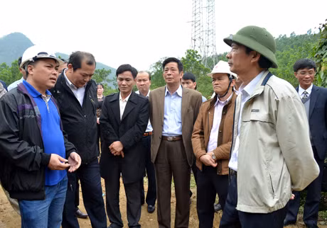 Chủ tịch UBND tỉnh Nguyễn Văn Đọc kiểm tra tiến độ thi công Dự án đường dây 500 KV 