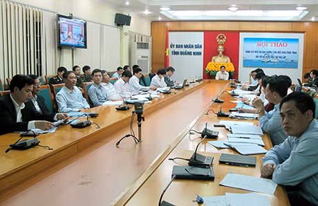 Quang cảnh Hội thảo đánh giá mức độ ảnh hưởng của việc khai thác than đối với hệ nước mặt hồ Yên Lập