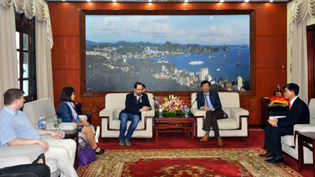 Chủ tịch UBND tỉnh Nguyễn Văn Đọc tiếp xã giao Đoàn cán bộ Bộ Hành chính công và Tư pháp Hung-ga-ry