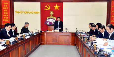 Đồng chí Phạm Minh Chính, Ủy viên Trung ương Đảng, Bí thư Tỉnh ủy kết luận hội nghị.