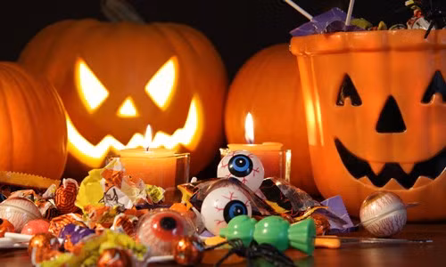  49,6% người dân Mỹ trang trí nhà cửa, vườn tược mang đậm không khí ma quái của ngày Halloween. 