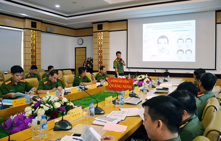 Nhóm thực hiện đề tài trình bày quá trình thu thập và xử lý, bóc tách ảnh chân dung. 