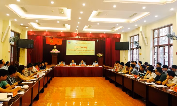 Quang cảnh hội nghị.
