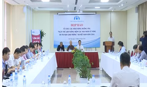 Quang cảnh buổi họp báo