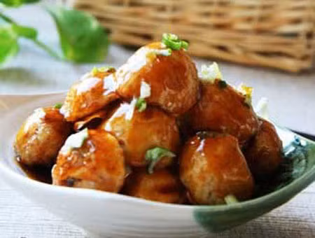 Trứng cút rim từ khoai sọ